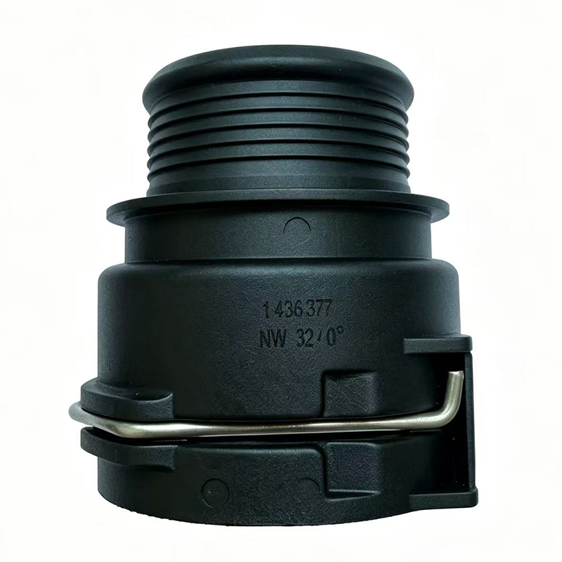 Special plastic threaded joint for engine cooling system