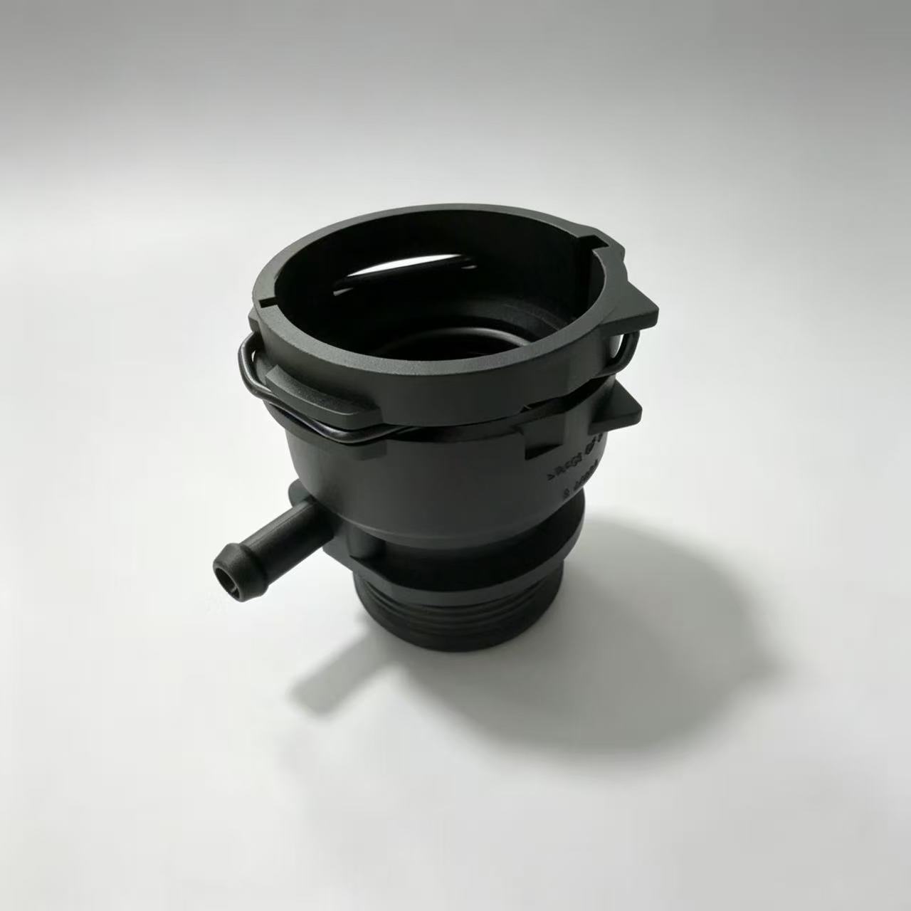 Automotive Water Pipe Connector OEM 2249848