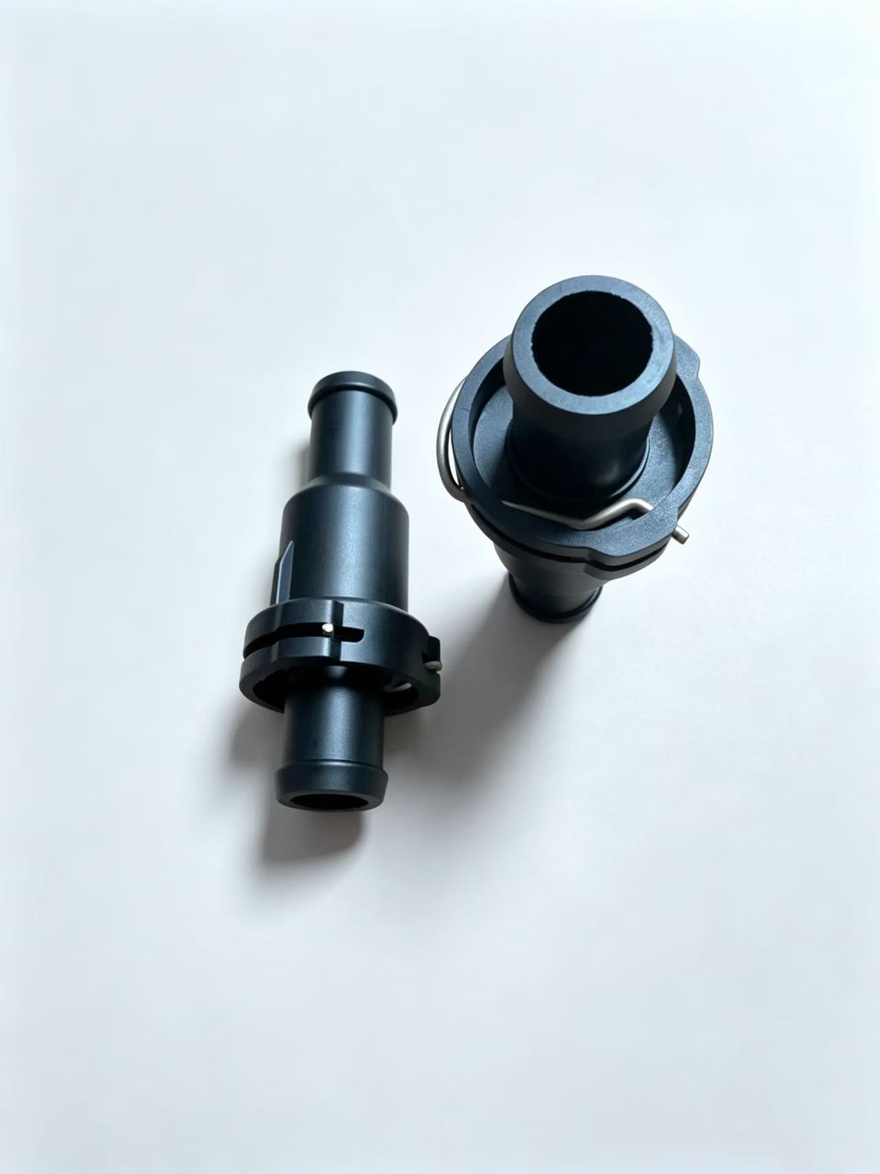 Car Cooling Water Pipe Connector 4E0121113 For Audi