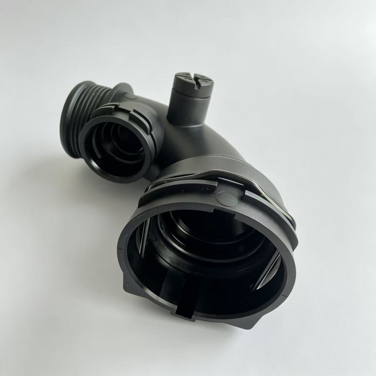 Radiator Coolant Water Pipe Joint 11531436375 For BMW E46 325i M54